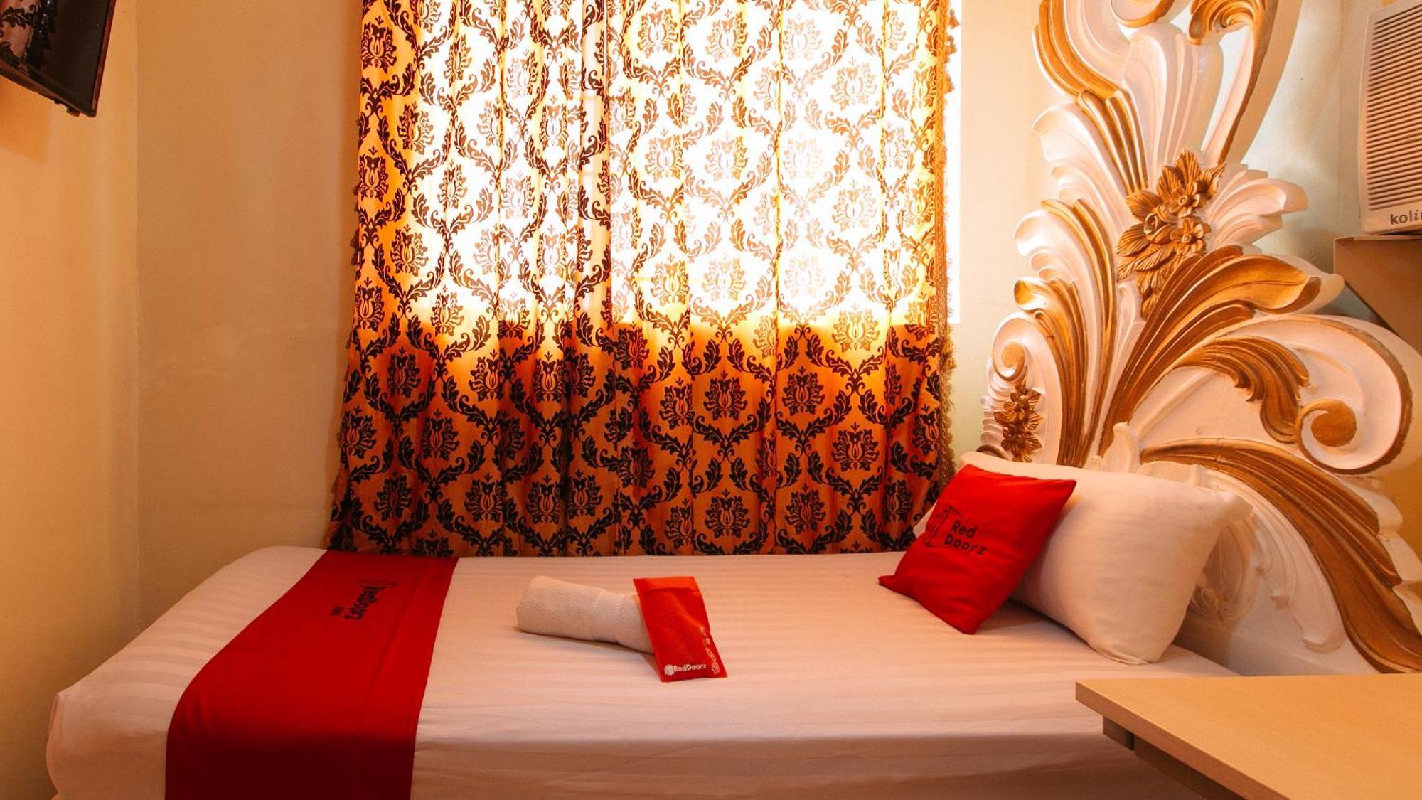 Reddoorz At Manila Venetian Hotel Exteriér fotografie
