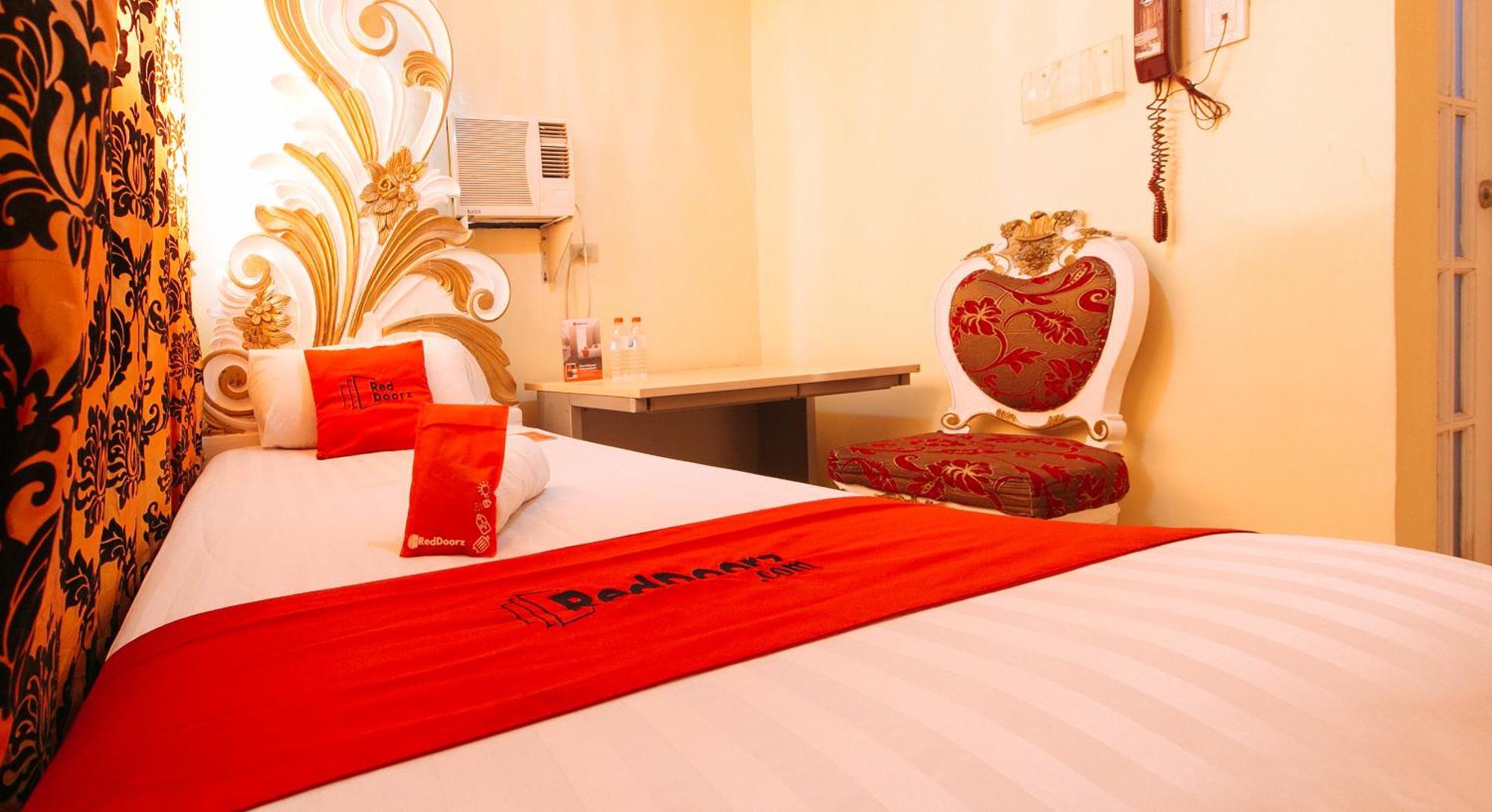 Reddoorz At Manila Venetian Hotel Exteriér fotografie