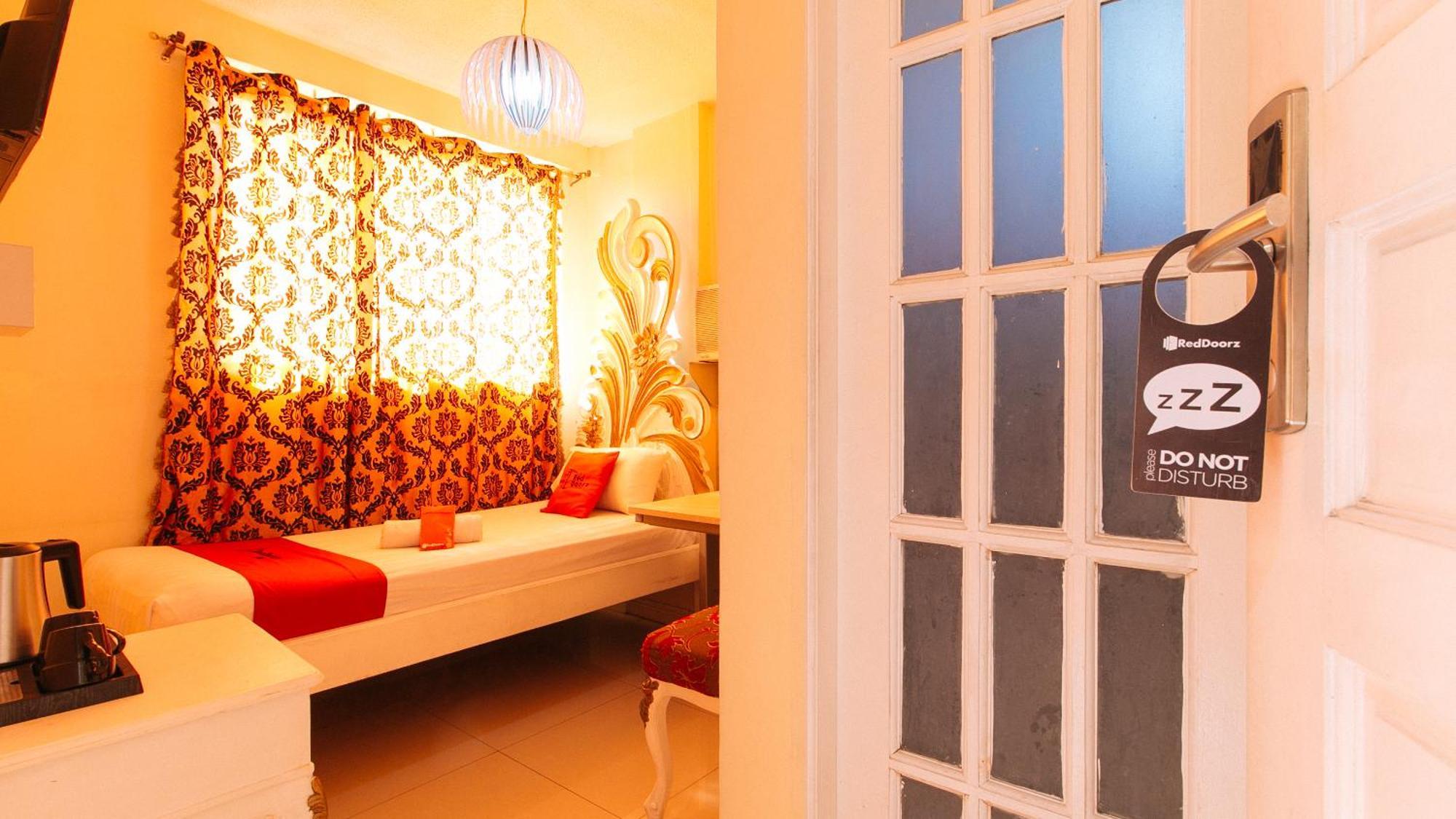 Reddoorz At Manila Venetian Hotel Exteriér fotografie