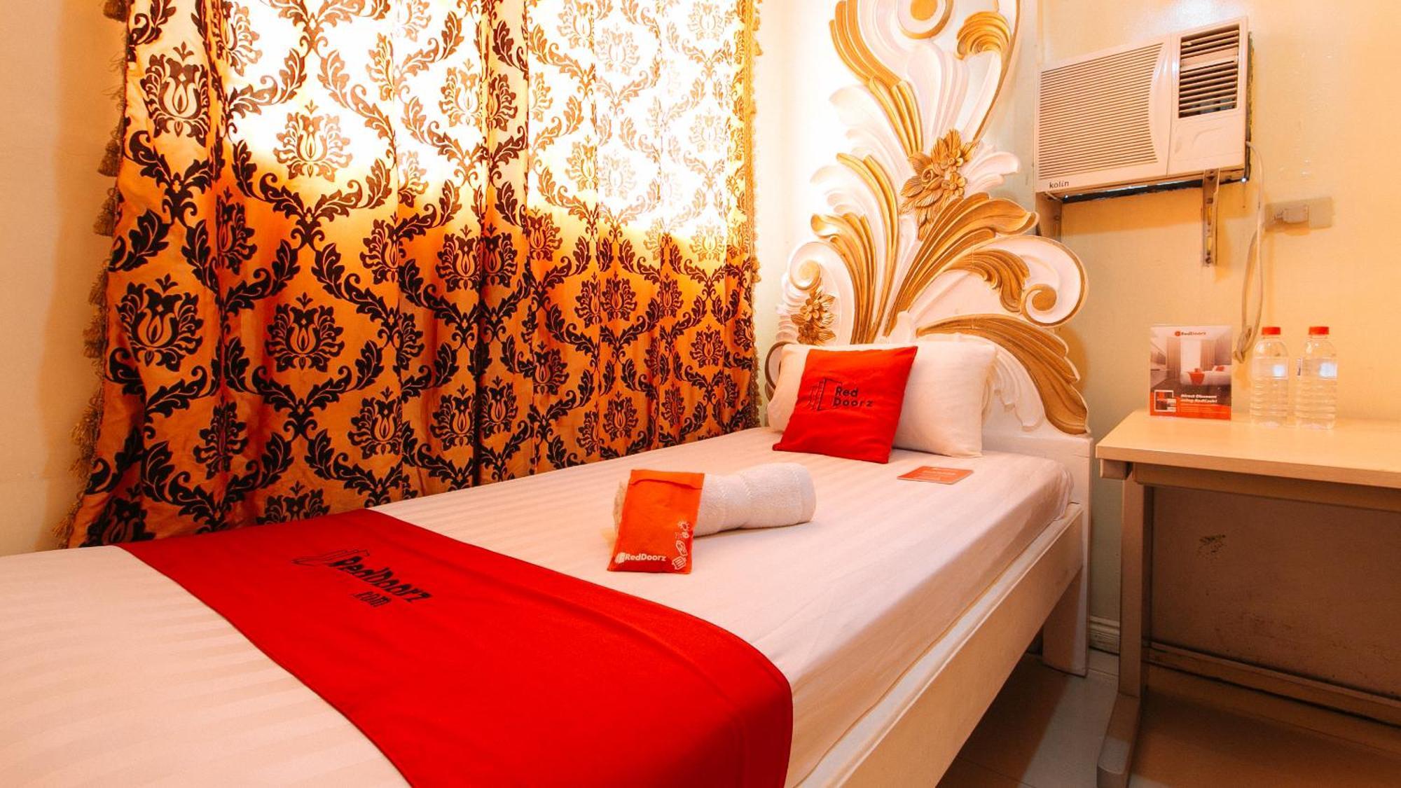 Reddoorz At Manila Venetian Hotel Exteriér fotografie